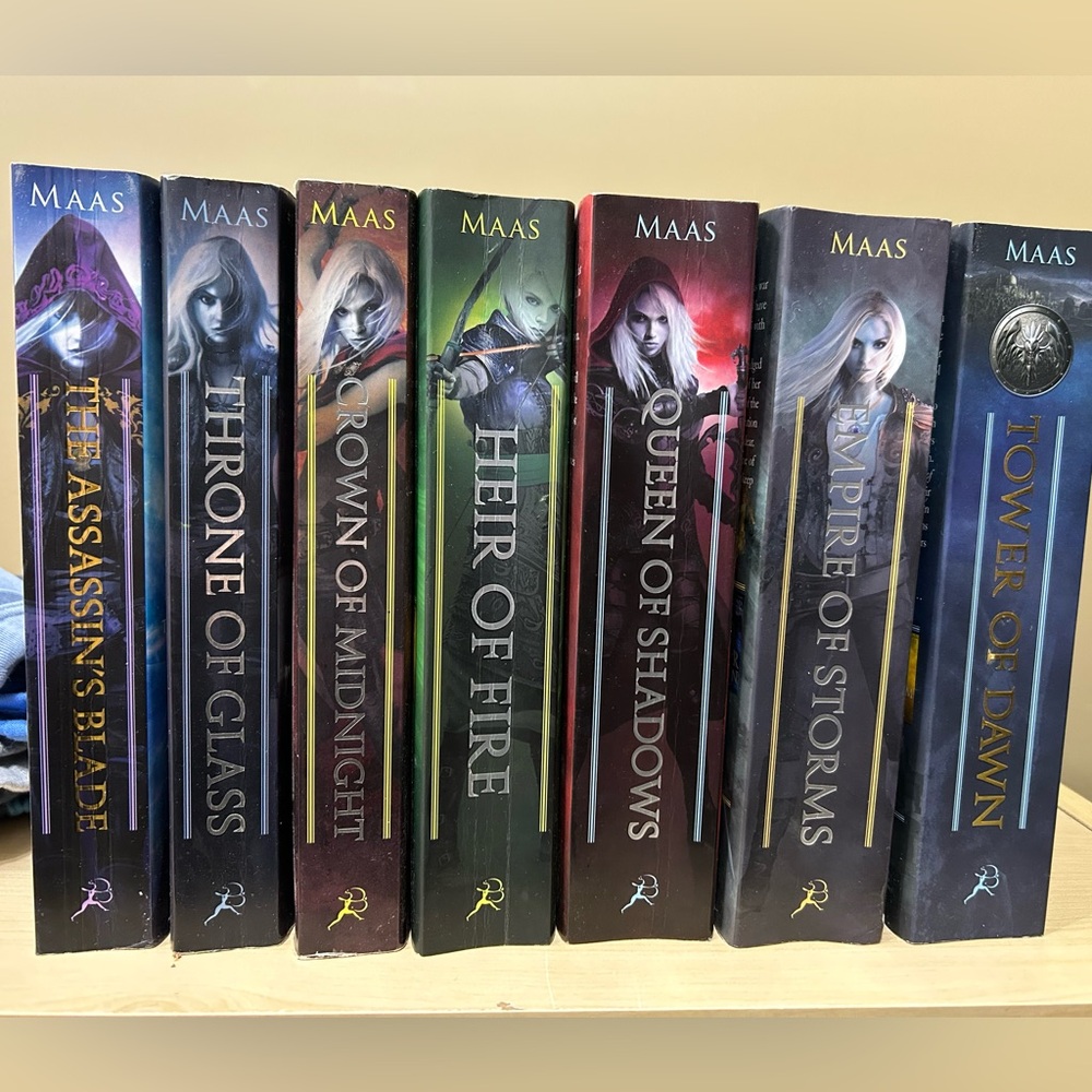 Throne of Glass Book Series